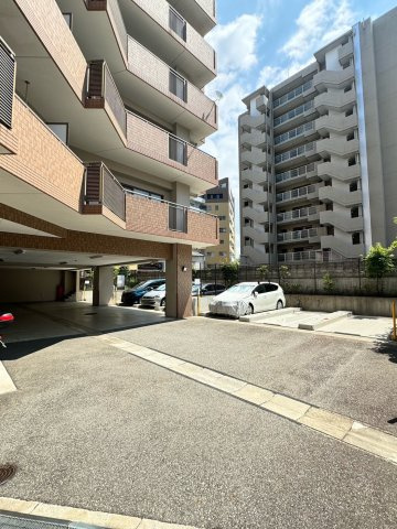 ネバーランド西宮鳴尾の駐車場|駐車場