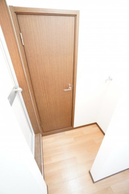 【洗面所】 | フォンテーヌD | ※同物件・反転タイプの写真です。