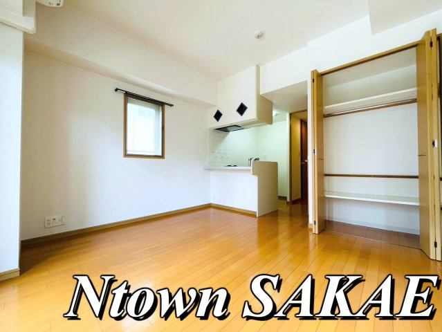【居間・リビング】 | プレサンス桜通アベニュー | ゆったり過ごせるリビングです