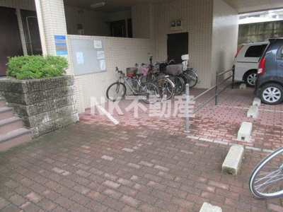 【その他共用部分】 | メゾンそれいゆ（高井田賃貸） | 駐輪場です