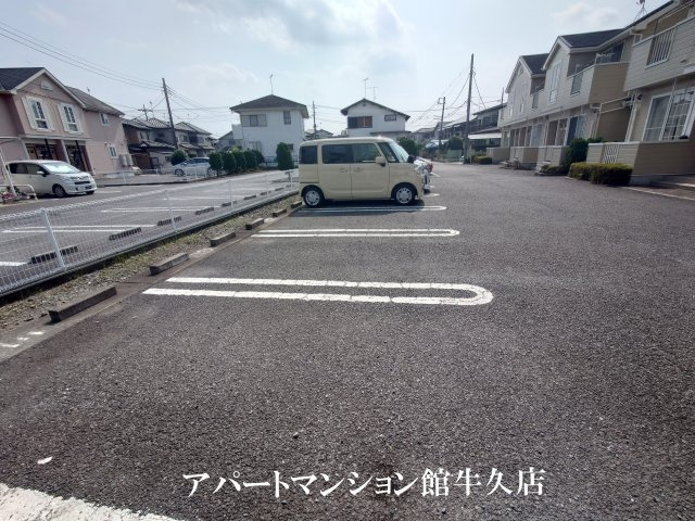 フラワⅠの駐車場