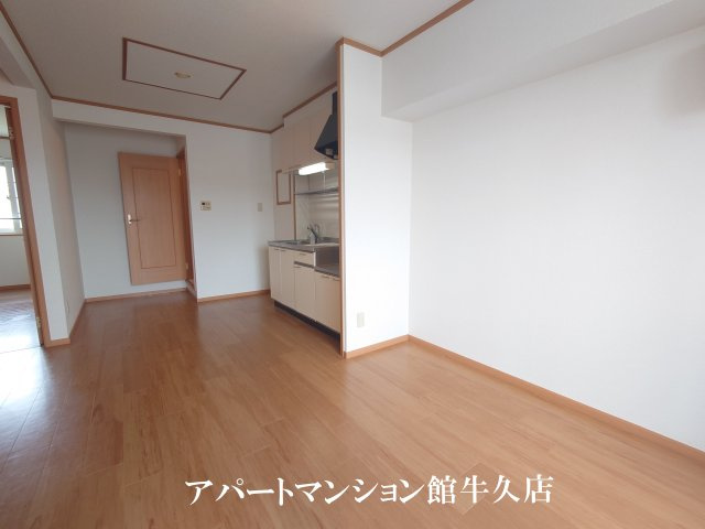 フラワⅠの居間・リビング