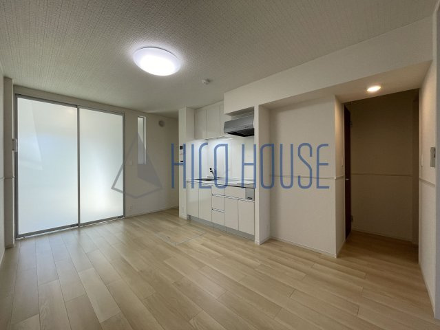 スプリング　サニーの居間・リビング