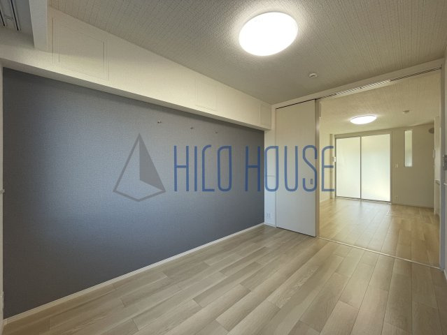 スプリング　サニーの寝室