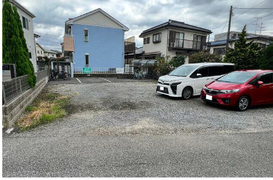 ジュネス伊藤　月極パーキング