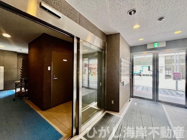 ブルーコート湘南のエントランス|新規リフォーム完了！エントランス