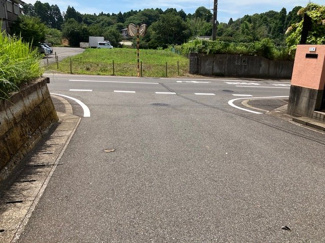 【前面道路含む現地写真】 | グランファミーロ高田町Ⅱ　売地　JR外房線「誉田駅」
西側道路北側から南側に向かって撮影