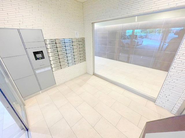 ラウロ相川のエントランス