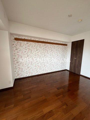 ライオンズマンション梅田中崎町の居間・リビング|こちらの居間で趣味の時間をお楽しみください