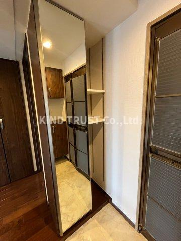 ライオンズマンション梅田中崎町の収納|専用の収納スペースです