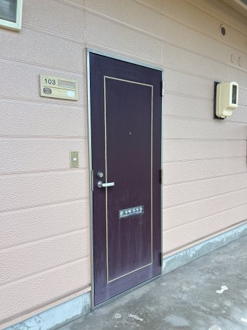 すずめのお宿のエントランス