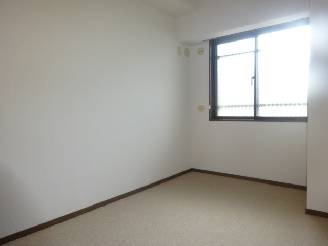 ラ・ビスタ宝塚イーストヴィラ１番館の寝室