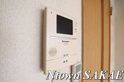 【セキュリティ】 | プティ オランジュ | モニター付きインターホンです