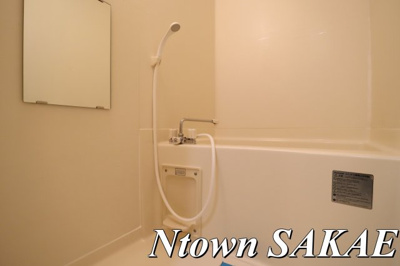 【浴室】 | プティ オランジュ | 落ち着いた空間のお風呂です