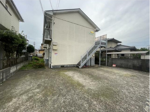 ホワイトホーム　駐車場 