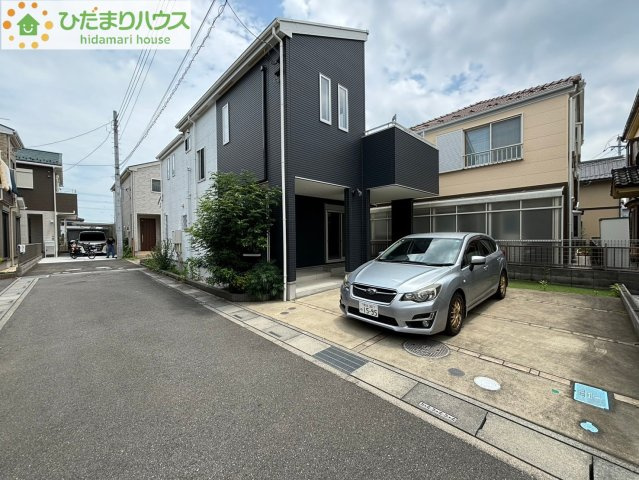 桶川市末広3丁目　中古一戸建ての駐車場