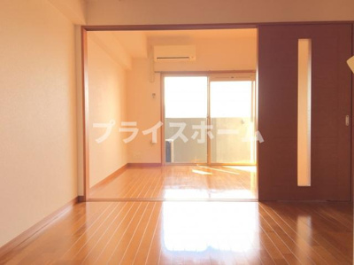 【居間・リビング】 | イルマーレ博多　仲介手数料０円のプライスホームなら初期費用が安い！