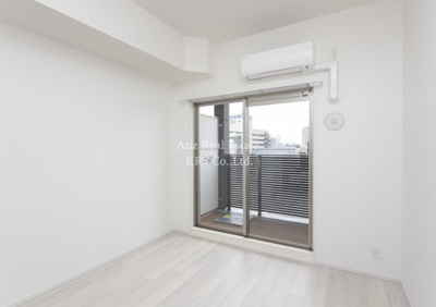 【居間・リビング】 | レオンコンフォート阿波座西 | 心地良い陽が差し込む明るいお部屋です♪