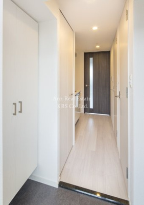 【玄関】 | レオンコンフォート阿波座西 | フラットフロアの玄関です♪