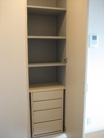 キルシェの収納|クローゼット