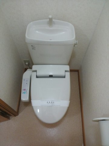 ケント・アヴェニュー壱番館のトイレ|シンプルで使いやすいトイレです