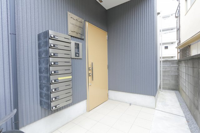 VARIE EAST KOIWAのエントランス|安心のオートロック完備