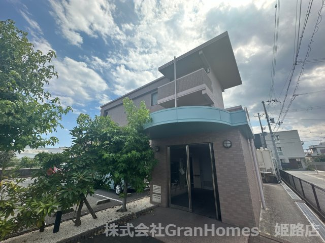 プリムローズ英賀保の外観