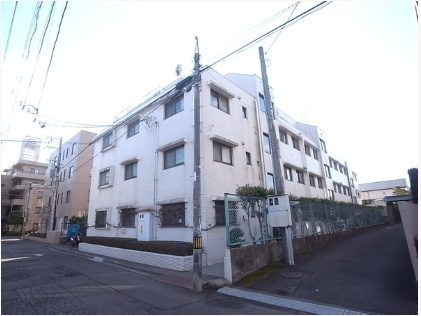 https://www.queen-estate.jp/bkndetail/bkn/room/の外観