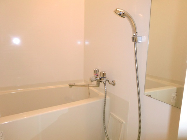 セレッソコートリバーサイドOSAKAの浴室