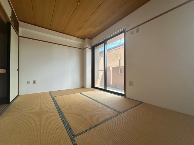 エトワール英賀保の寝室