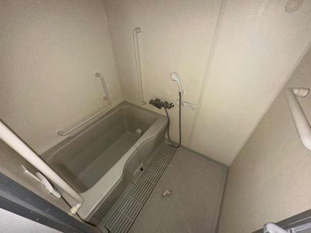 エトワール英賀保の浴室