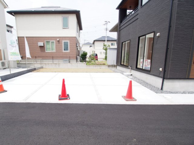 【駐車場】 | Blooming　Garden　南沢又東谷地　４号棟