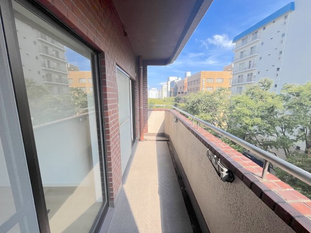 ライオンズマンション赤坂の展望