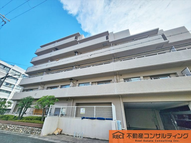チュリス芦屋川の外観