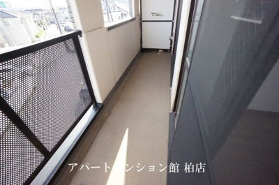 【バルコニー】 | ル・モンテストS | ※別号室参考写真です
