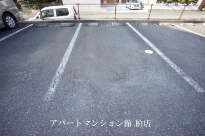 【駐車場】 | ル・モンテストS | ※別号室参考写真です