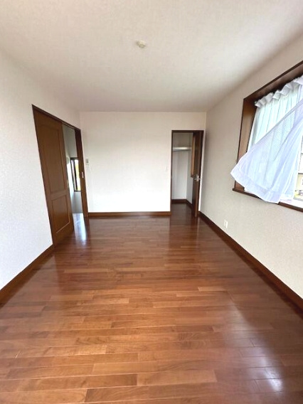 長生郡一宮町一宮　中古戸建の洋室|セキスイハウス施工軽量鉄骨 ３LDK 平成15年4月築 JR外房線上総一宮駅徒歩約6分 駐車2台可能