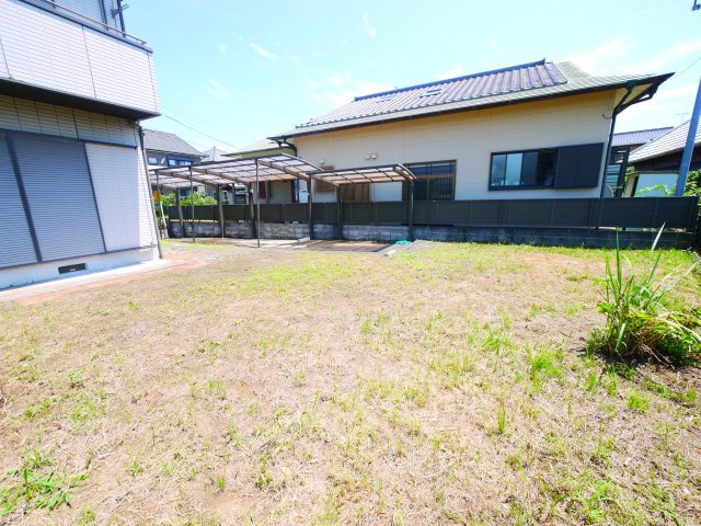 長生郡一宮町一宮　中古戸建の庭|セキスイハウス施工軽量鉄骨 ３LDK 平成15年4月築 JR外房線上総一宮駅徒歩約6分 駐車2台可能