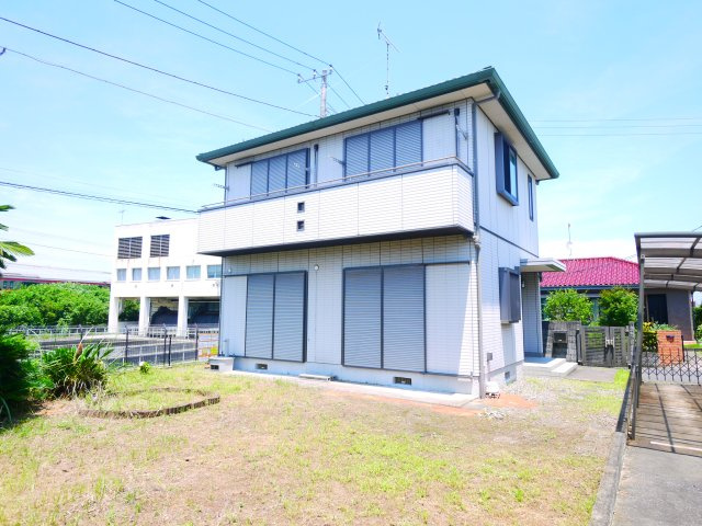 長生郡一宮町一宮　中古戸建の外観|セキスイハウス施工軽量鉄骨 ３LDK 平成15年4月築 JR外房線上総一宮駅徒歩約6分 駐車2台可能