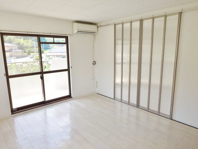 【居間・リビング】 | クラウンマンション