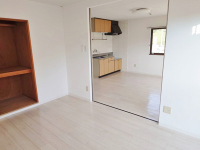 【居間・リビング】 | クラウンマンション