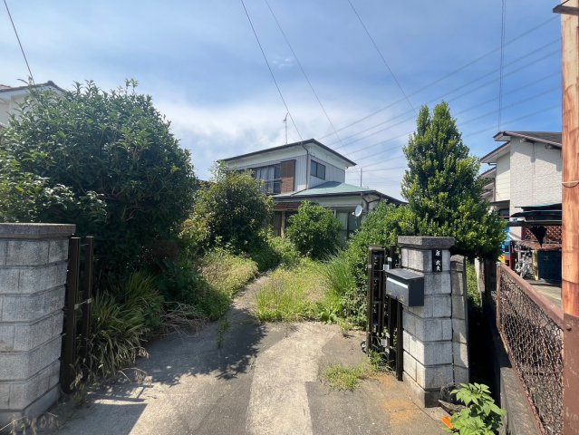 東松山市上野本　建築条件なし売地　「東松山駅」徒歩19分　敷地93坪【青鳥小学区】