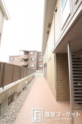 【エントランス】 | カーサフェリーチェＤ