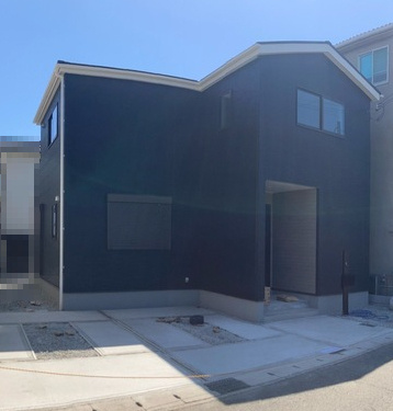 【外観】 | 姫路市亀山／全1棟