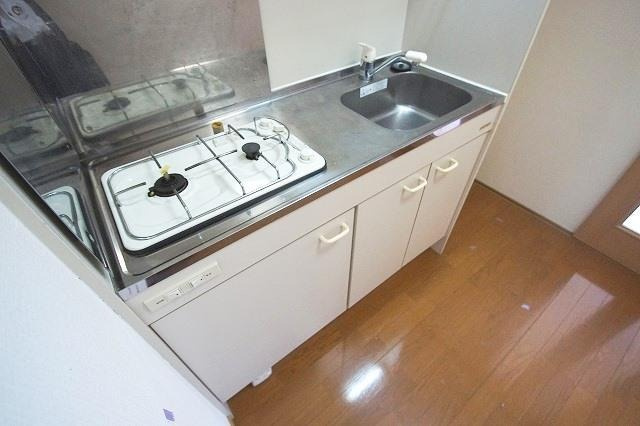 【キッチン】 | モントーレ天神セントラルスクエア　仲介手数料０円だから初期費用が安い！ | 物件の画像4