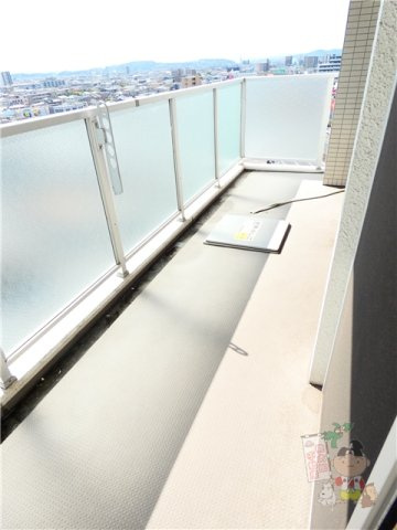 ＣＲＡＳＳＯ　ＩＭＡのバルコニー