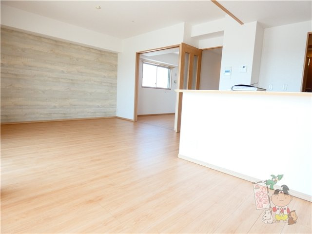 ＣＲＡＳＳＯ　ＩＭＡの居間・リビング