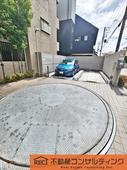 ワコーレ御影滝が鼻の駐車場