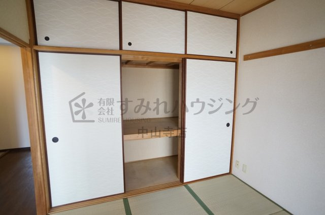 エステートプラザ中野の収納