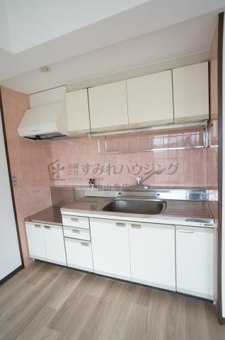 エステートプラザ中野のキッチン
